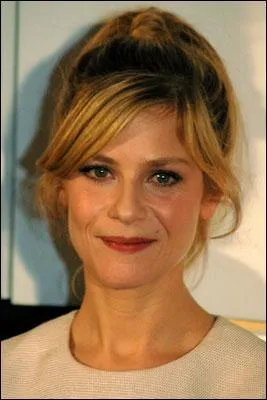 Marina Fos - En 2010, dans quel film joue-t-elle aux cts de Jean Reno, Kad Merad et Richard Berry ?