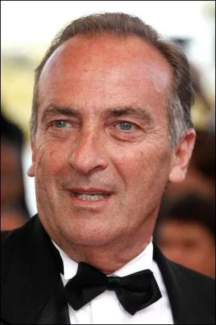 Yves Lecoq s'est fait virer de sa villa tunisienne par le gendre de Ben Ali et son animal de compagnie. Lequel ?