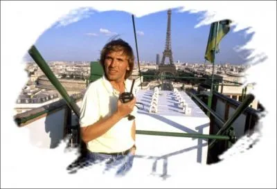 On lui doit 'le coup de Sirocco' , un film sur l'exode des Pieds-Noirs...