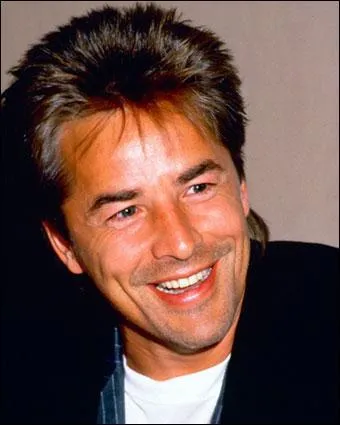 Dans quelle srie joue-t-il ?