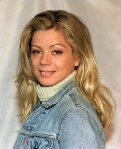 Dans quelle srie joue-t-elle ?