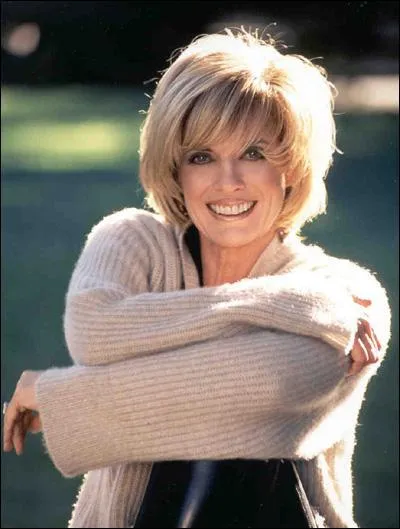 Dans quelle srie joue-t-elle ?