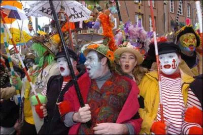 Je suis au carnaval de :