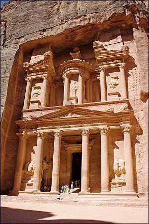 C'est un des dcors de 'Indiana Jones et la Dernire Croisade'. C'est :