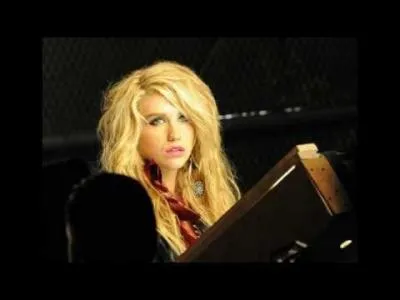 Comment s'appelle cette chanteuse ?