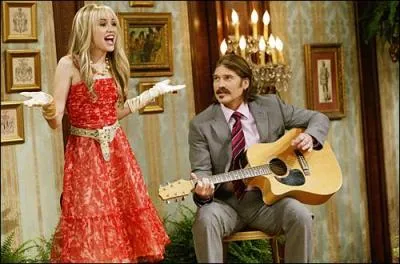 Qui est l'homme de la photo dans "Hannah Montana" ?