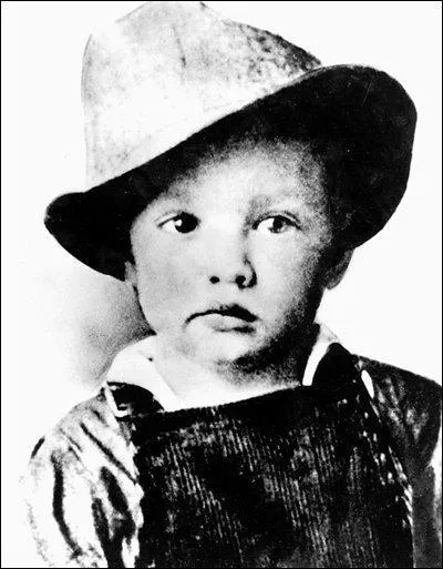 Qui est cet enfant ?