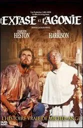 Dans ''L'Extase et l'Agonie'' de Carol Reed (1965 Charlton Heston est Michel-Ange face  Rex Harrison qui est le pape