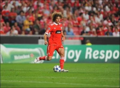 Qui est ce joueur transfr pour 24, 5 millions d'euros de Benfica  Chelsea ?