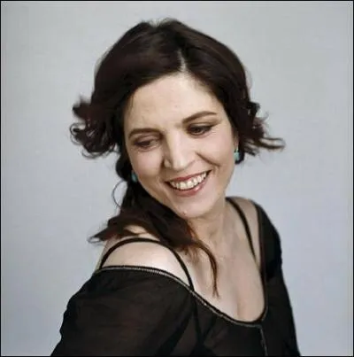 Agns Jaoui - Dans quel film sorti en 2000 joue-t-elle aux cts de Jean-Pierre Bacri, Alain Chabat et Grard Lanvin ?