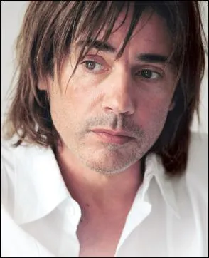 Jean-Michel Jarre - Dans quel pays s'est droul son spectacle 'son et lumire' le 31 dcembre 1999 pour le passage  l'an 2000 ?