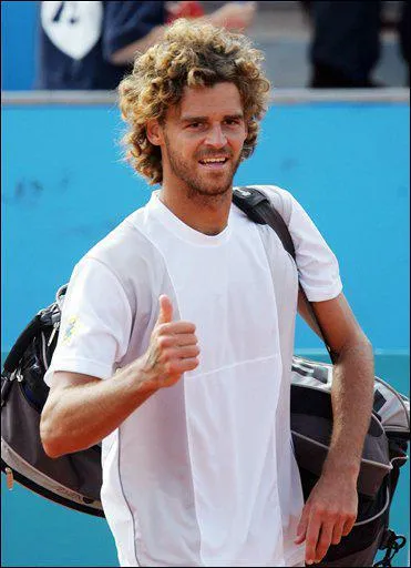 Gustavo Kuerten - De quel pays nous vient ce tennisman mondialement connu ?