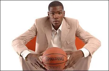 Dans quel club volue Kevin Durant (2011) ?