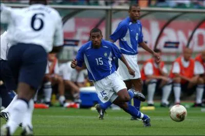 Quel est ce joueur qui volue  Flamengo ?