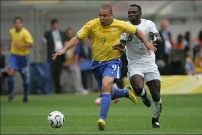 Quel est ce joueur qui a jou avec Corinthians ?