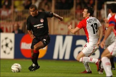 Quel est ce Ballon d'Or qui joue  Sao Paulo ?