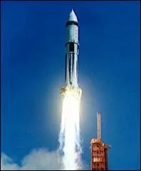 Quelle vitesse un engin spatial doit-il atteindre pour chapper  la gravit terrestre ?