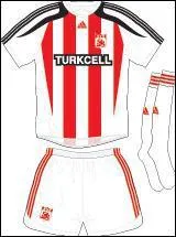 De quel club provient ce maillot ?