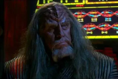 quel ge les femmes Klingons accomplissent le rituel 'Age of mate' (ge des compagnons) ?