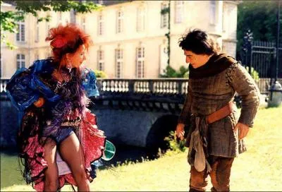 Dans ce film, son personnage se nomme Jacquouille la fripouille