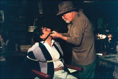 Dans ce film, son personnage se nomme Patrick lechat