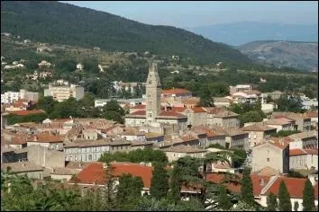 Place devant une glise