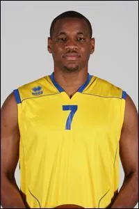 Meilleur marqueur de la saison 2009 / 2010 en Pro A, je suis...