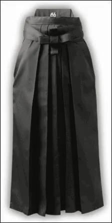 Comment appelle-t-on l'habit d'un personne ayant son 1er dan ?