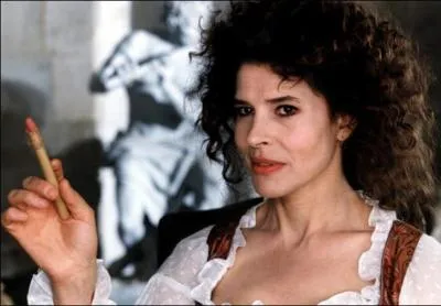 Fanny Ardant a reu la rcompense pour son rle dans ... ... .