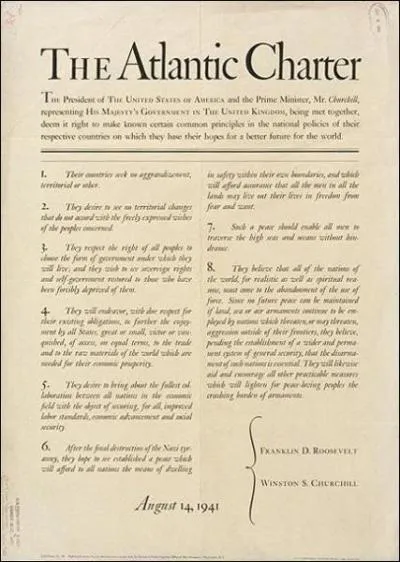 En quelle anne W. Churchill signa-t-il la charte de l'Atlantique avec le prsident amricain Roosevelt ?