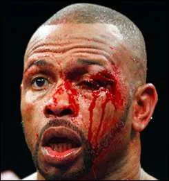 La lgende de la boxe ``Roy Jones Jr`` a affront l'un de nos boxeurs Qubcois dans les annes 90's qui tait-ce ?