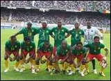 Comment sont surnomms les joueurs de foot de l'quipe du Cameroun ?