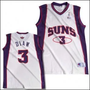 Dans quelle ville jouent les Suns ?