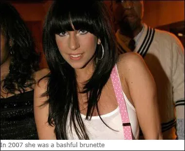 Comment s'appelle cette chanteuse ?