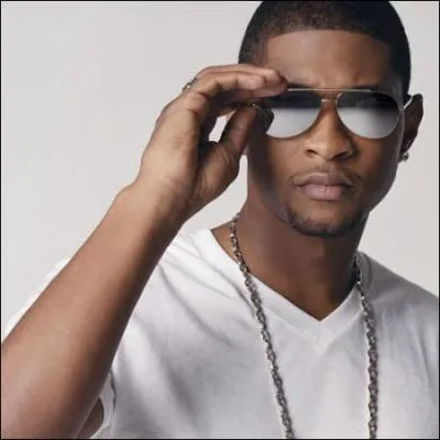 Comment s'appelle ce chanteur ?