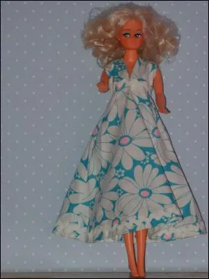 Quelle est cette poupe rivale de Barbie (et moins onreuse) cre en 1964 par la Societ Plasty