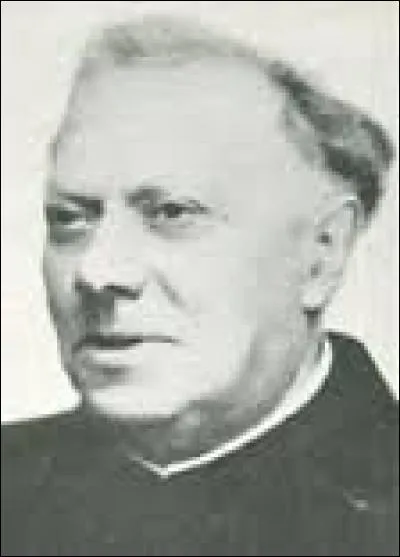 Le chanoine Kir a donné son nom à un célèbre cocktail, mélange de crème de cassis et de...