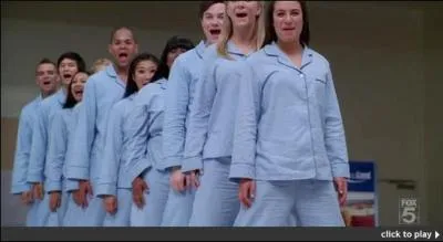 Pour quel produit le Glee Club fait-il de la pub ?