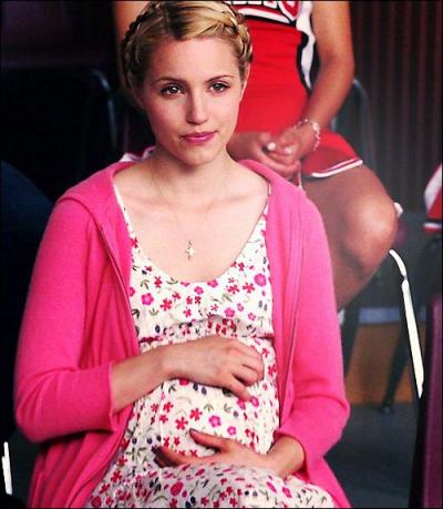 Chez qui Quinn n'a-t-elle pas habité lors de sa grossesse ?