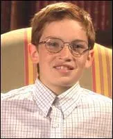 Quel rle a-t-il dans la bande ?