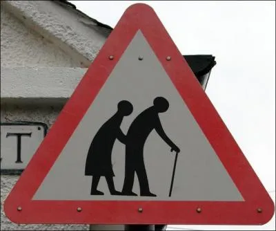 Qui est le joueur le plus g  avoir remport le ballon d'or ?