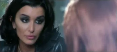 Dans quelle websrie a-t-elle fait une apparition rcemment ?