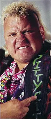 Comment s'appelle ce catcheur ?