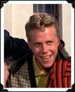 Quel acteur jouait le rle de Putzie, le jeune blondinet amoureux de Jan ?