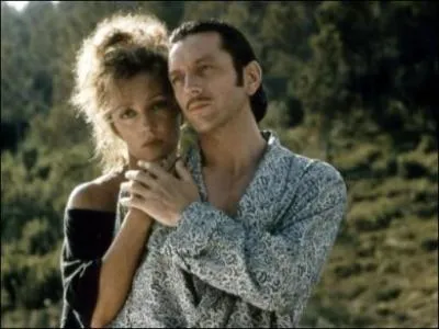 Dans ce film, son personnage se nomme Roland Pochon ... .