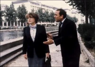 Dans ce film, son personnage se nomme Jean Jacques Lestrade ...