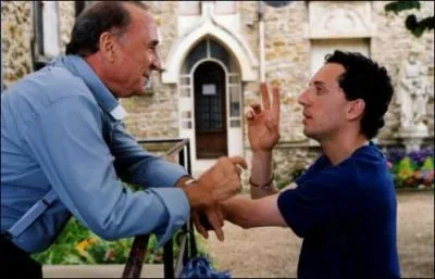 Dans ce film, son personnage se nomme Pre Lon ...