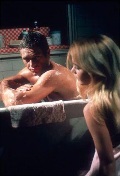 Dans ce film, son personnage se nomme Eric Stoner ...