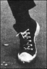 Stephen Sondheim a dbut en crivant les parole d'une clbre comdie musicale en 1957 ? S'agit-il de...