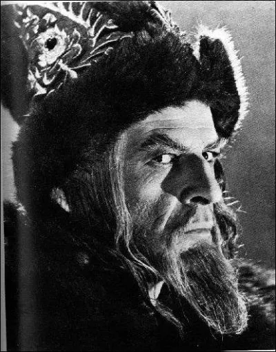 Quel ralisateur russe assure la propagande du rgime sovitique dans des films comme 'Octobre' (1928) ou 'Ivan le Terrible'(1946) ?